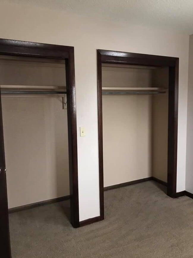 Building Photo - Spacious  House with Detached Garage & Fin...