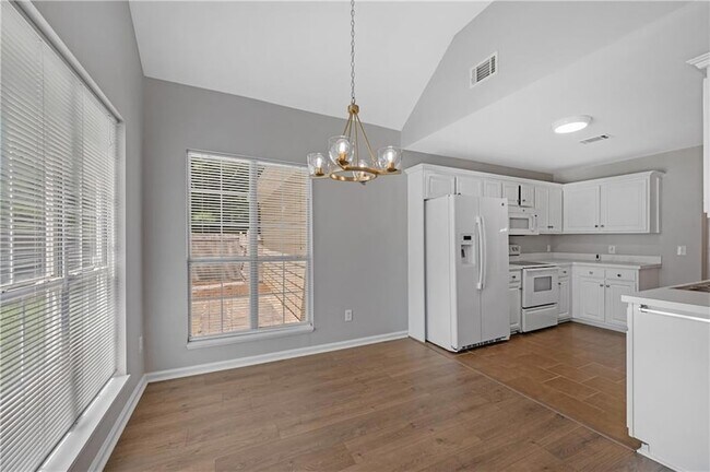 Building Photo - 6375 Seymour Pl NW