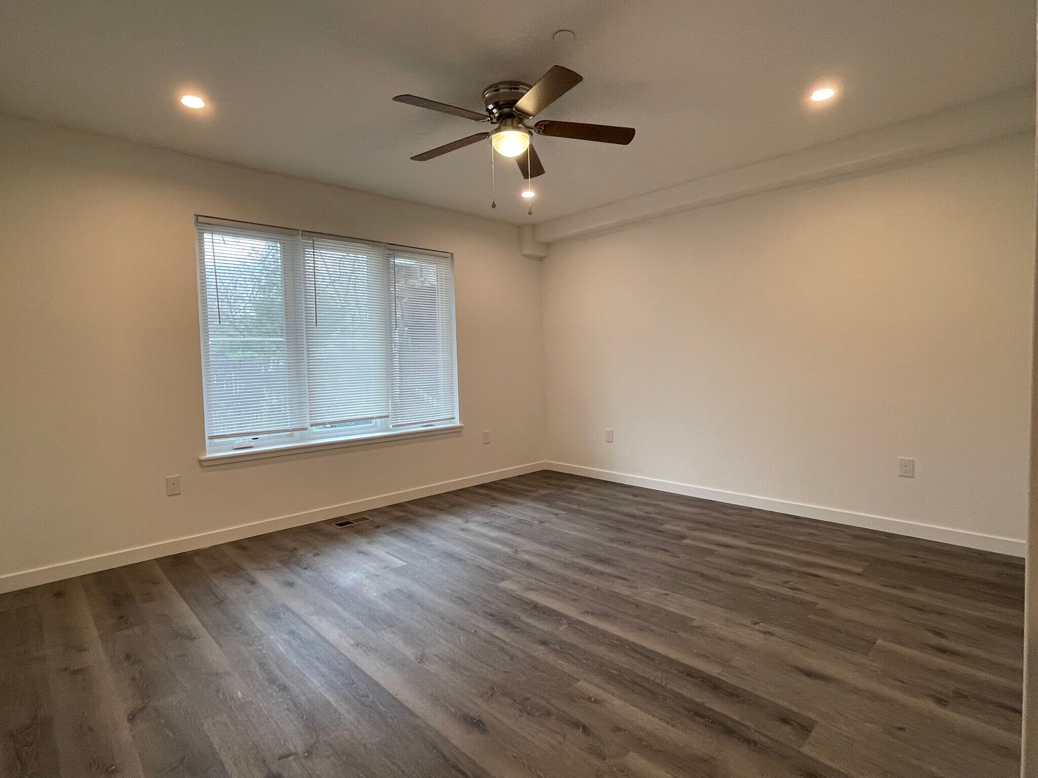 Building Photo - 2366 Orthodox St