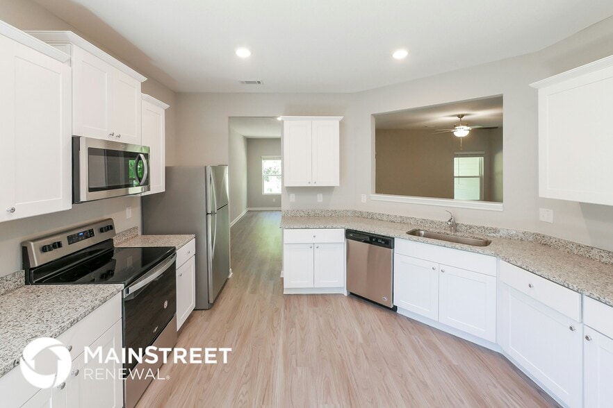 Building Photo - 120 Ashley Trace