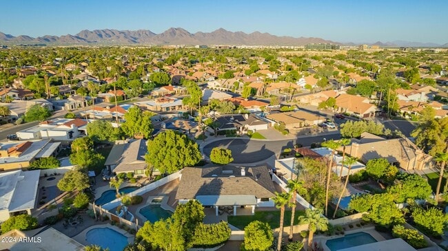 Building Photo - 15832 N 62nd Pl