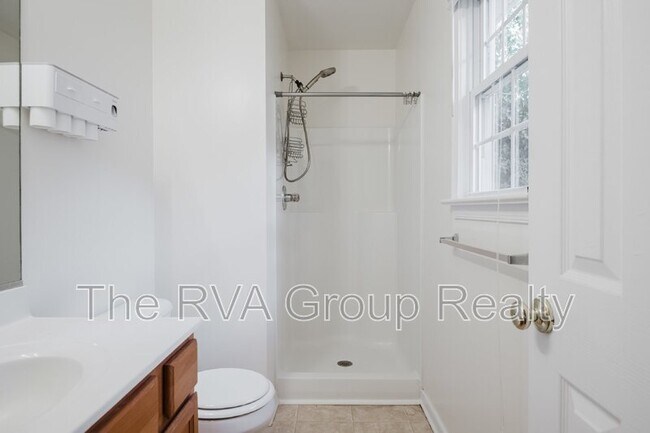 Building Photo - 2909 2nd Ave