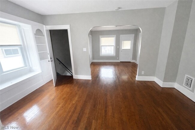 Building Photo - 3278 W 84th St