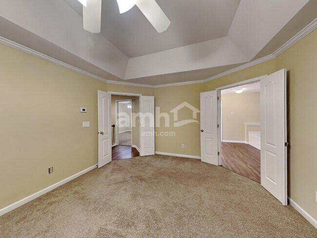 Building Photo - 1319 Station Ridge Dr