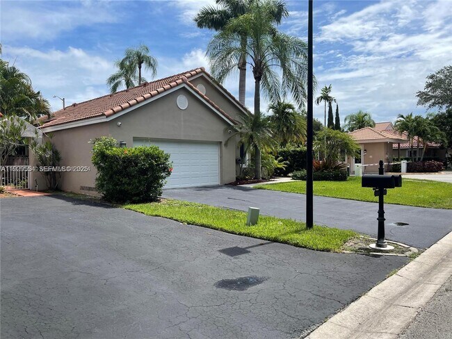 Building Photo - 10101 NW 5th St