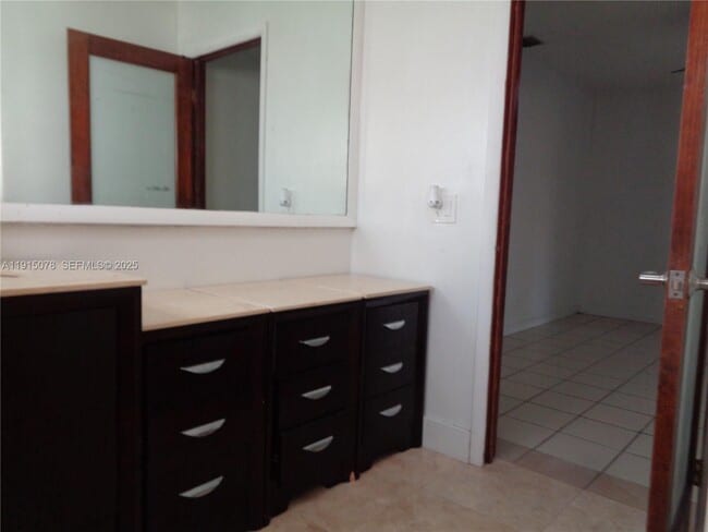 Building Photo - 32970 SW 210th Ave