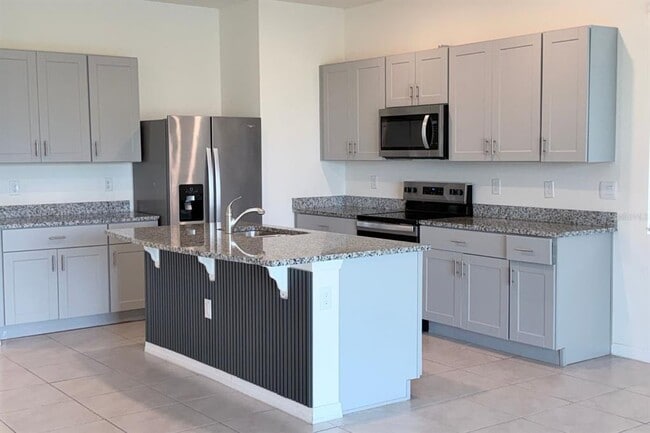 Building Photo - 1470 Isleta Lp
