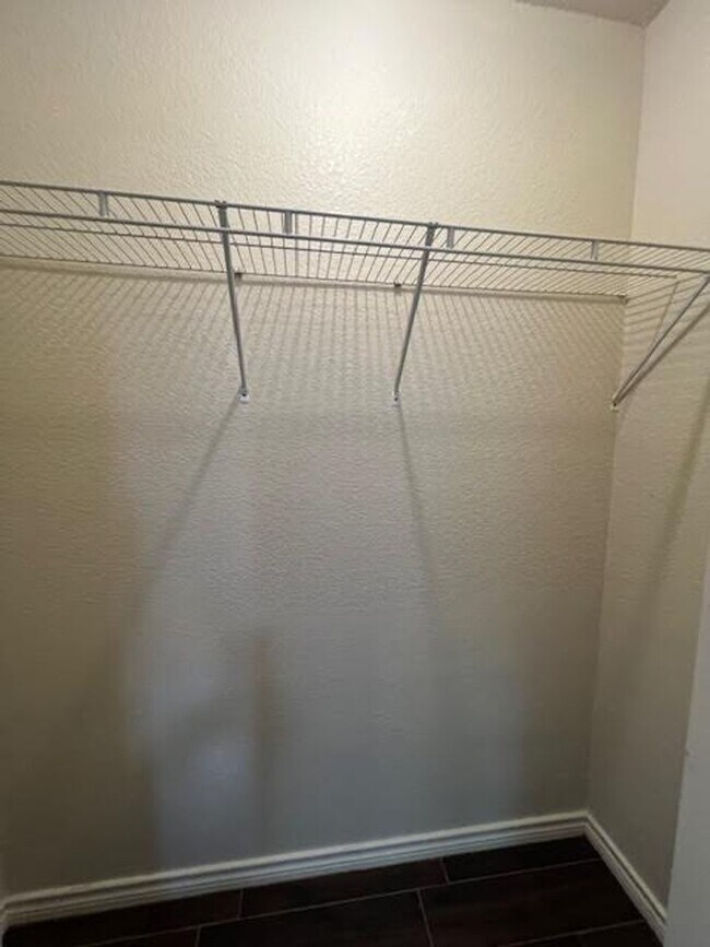 Building Photo - Spacious 2 bedroom in Moody