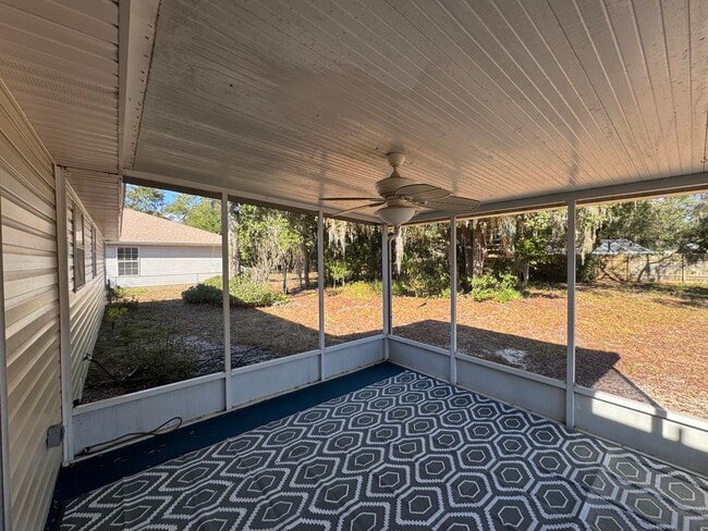 Building Photo - 6868 E Bay Blvd