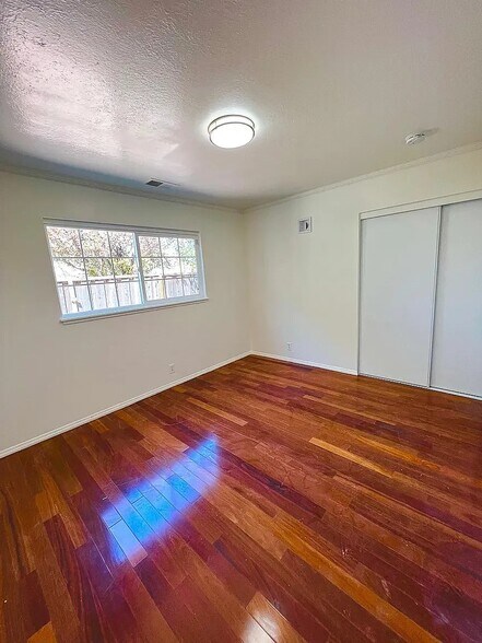 Building Photo - 3175 Machado Ave