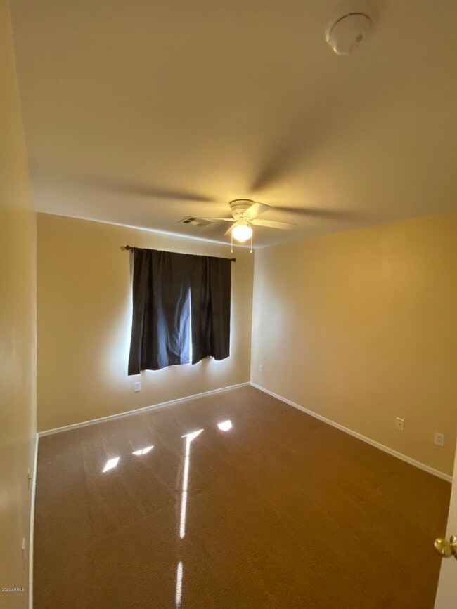 Building Photo - 182 S 222nd Ave
