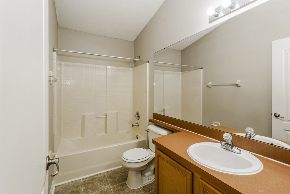 Building Photo - 1405 Marsh Wood Dr