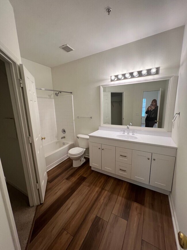 Building Photo - WELCOME TO THE LEGENDS HILTONHEAD!!