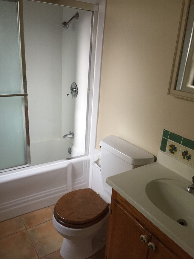 Building Photo - WATSON ADOBE 3 Bedroom 2 Bath 1350/SF