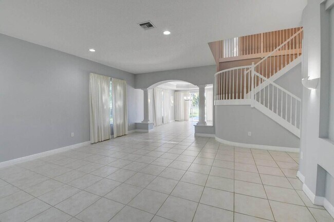 Building Photo - 9544 Barletta Winds Point