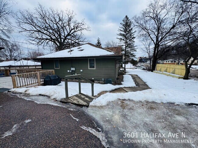 Building Photo - 3601 Halifax Ave N