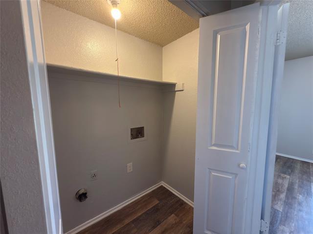 Building Photo - 2250 Aspen Dr