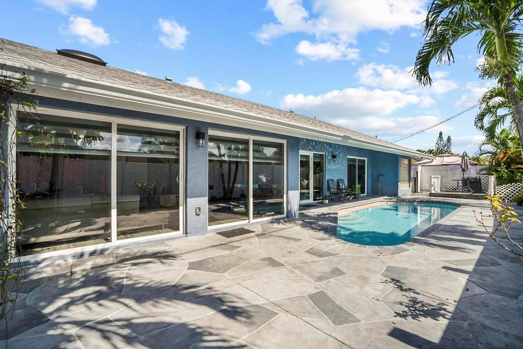 Building Photo - 8050 NW 47th Ct