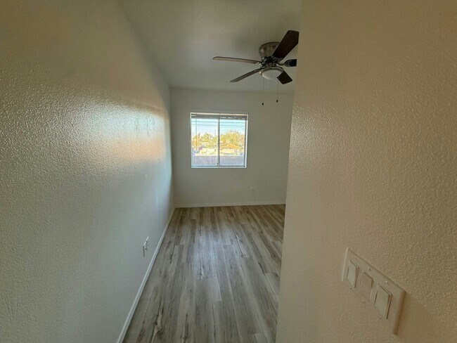 Building Photo - 1926 Haskell Rd