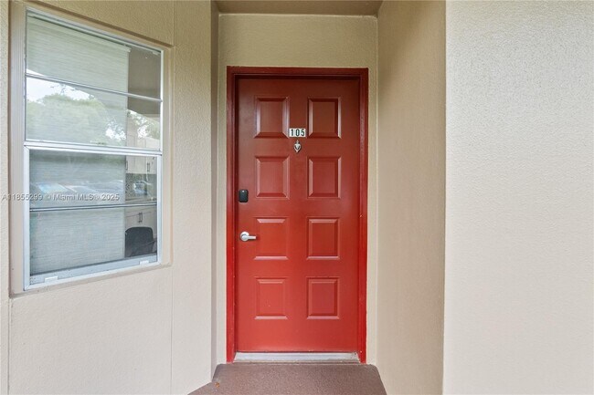 Building Photo - 12750 SW 4th Ct