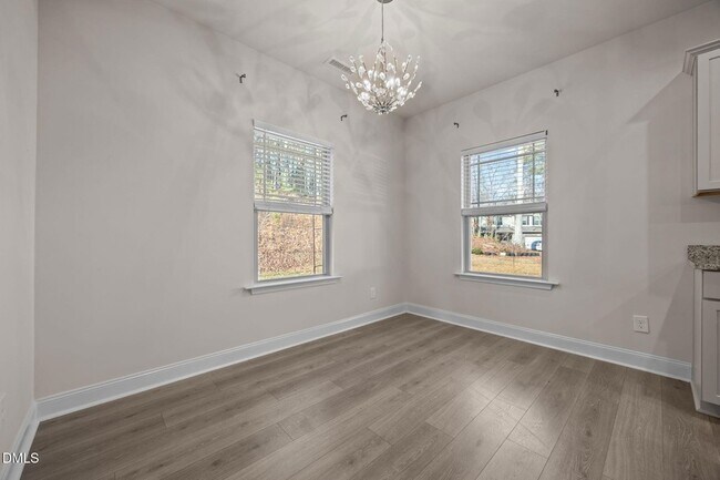 Building Photo - 75 Rolling Waters Ct