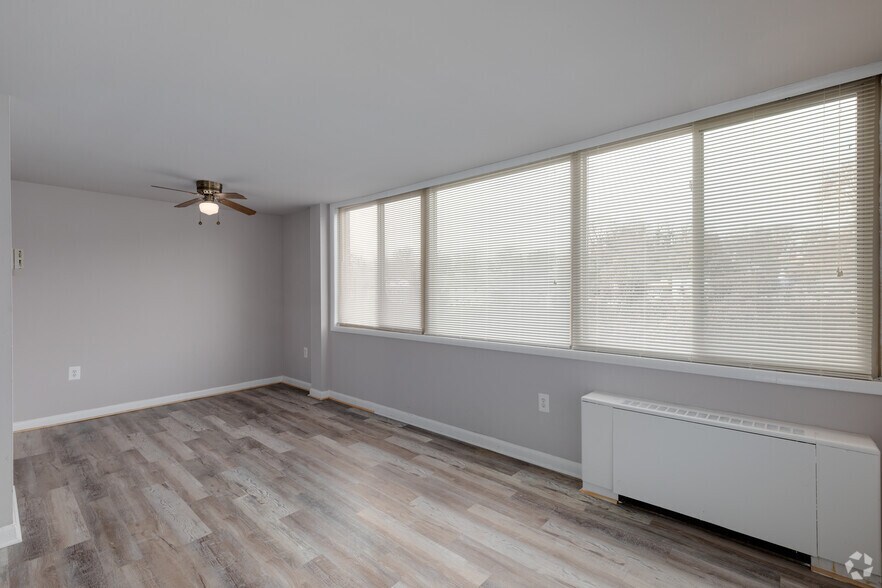 Wilson Towers Apartments 7911 Indian Head Hwy Oxon Hill MD 20745