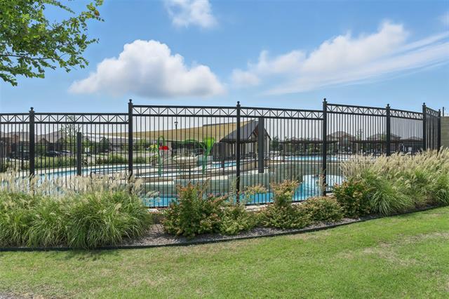 Building Photo - 712 Finchley Dr