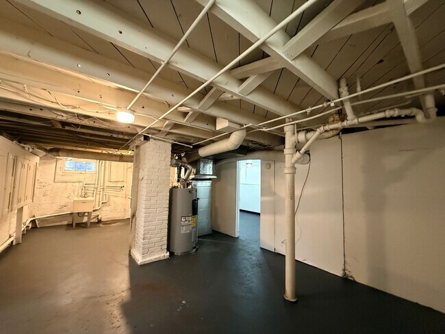 Building Photo - 3601 N Russet St