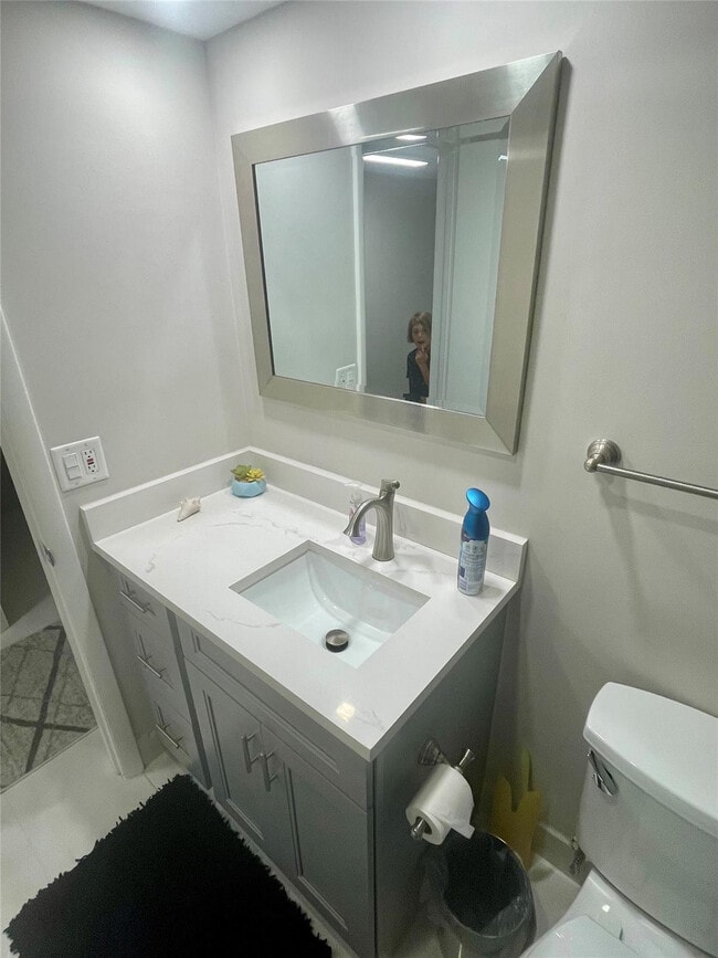 Building Photo - 133 N Pompano Beach Blvd