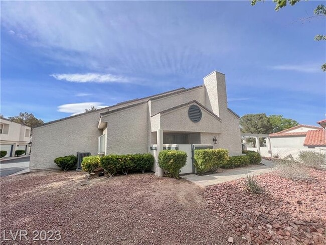 Building Photo - 2760 Lodestone Dr