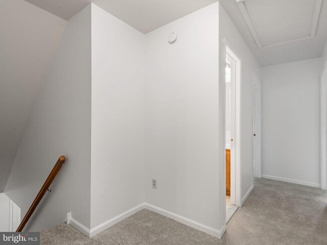 Building Photo - 1616 Todd Ln