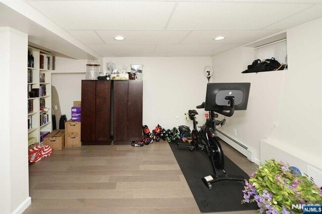 Building Photo - 38-41 Taylor Road Unit