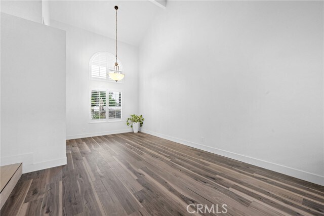 Building Photo - 2982 La Vista Ave