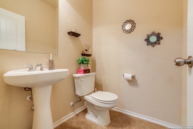 Building Photo - 12310 Red Maple Way