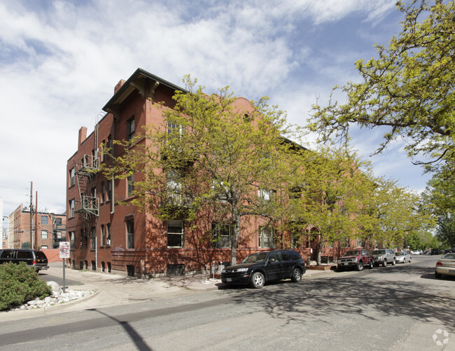 Primary Photo - Hamilton Condominiums