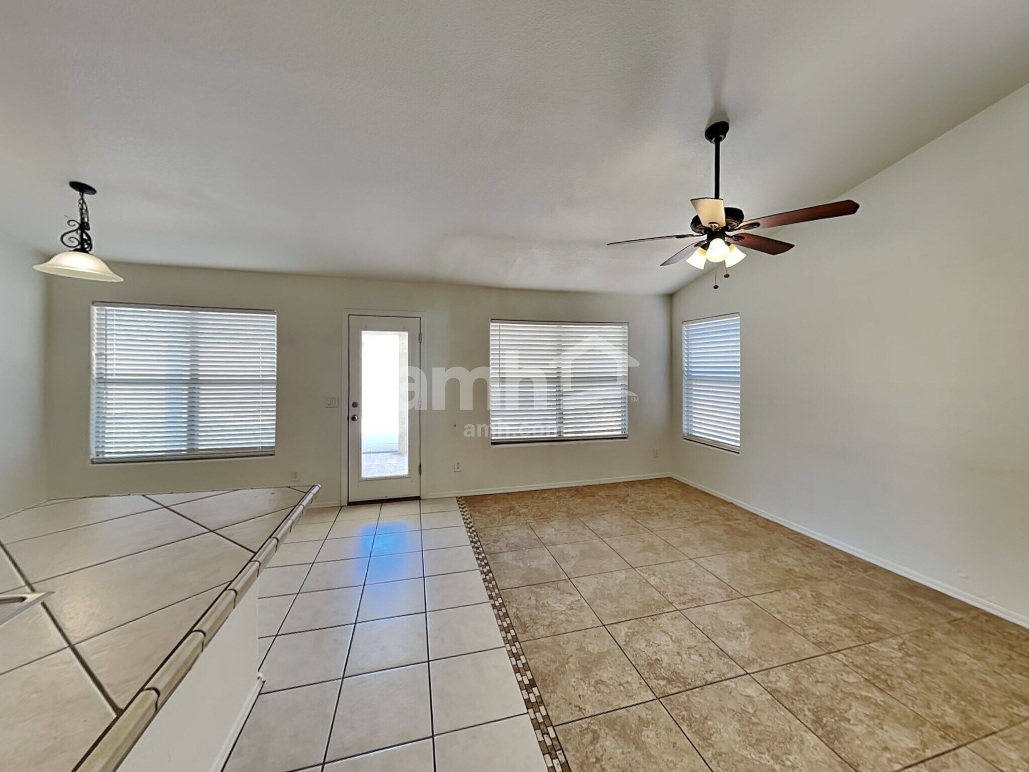 Building Photo - 7830 E Onza Ave