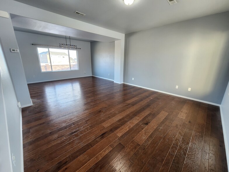 Building Photo - 7828 Chasewood Loop