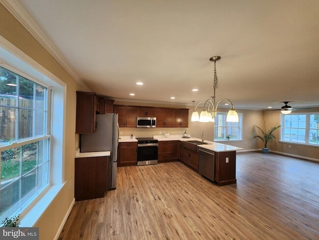 Building Photo - 171 N Madison St