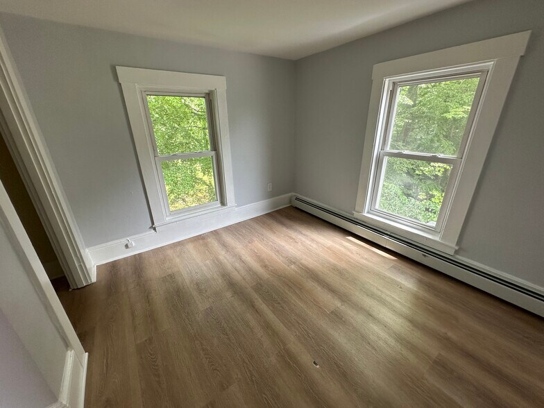Living Room - 10 Shelby Ln