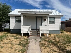 Building Photo - 2 bedroom 1 bathroom Home - Mills Addition