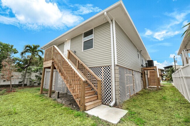 Building Photo - Goodland
