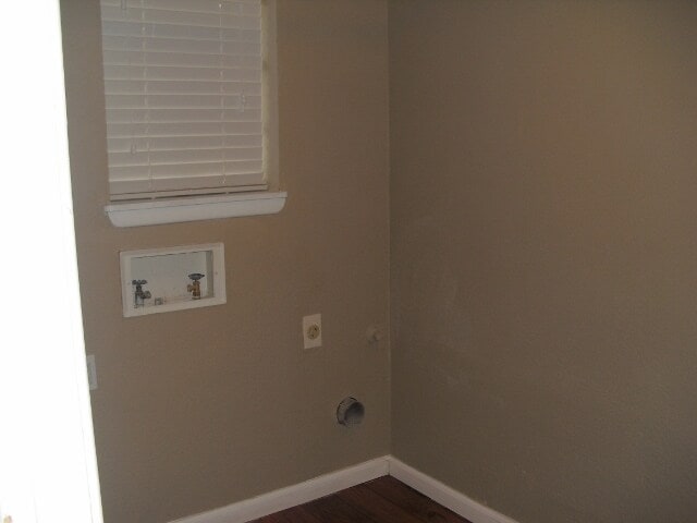 Building Photo - 4310 Idalou Dr