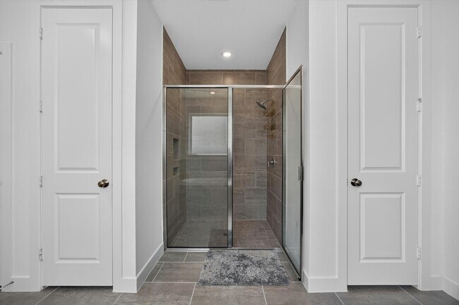 Building Photo - 7410 Wildrye Mdw Ln