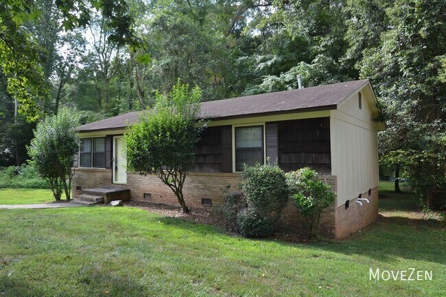 Building Photo - 4201 Carlyle Dr