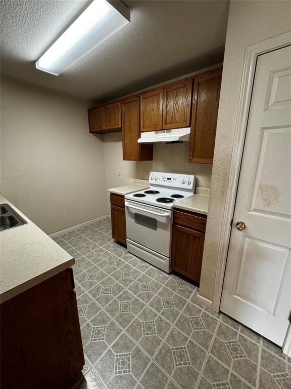 Building Photo - 8613 Talyne Chaise Cir