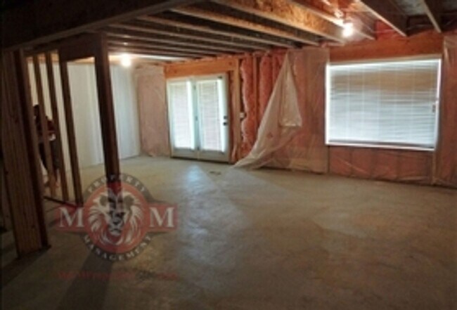 Building Photo - 9012 Quarry Stone Way