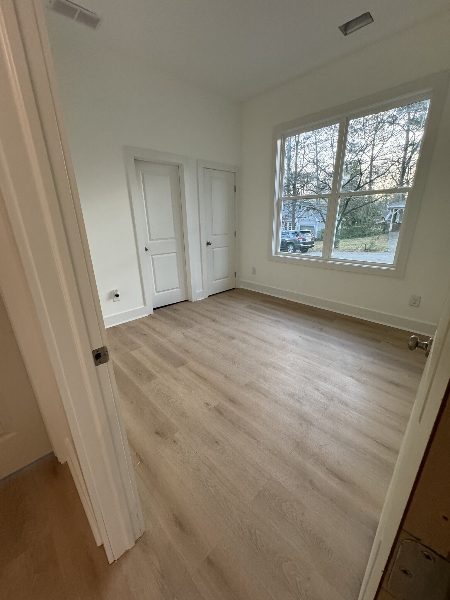 Building Photo - 2569 Hosea L Williams Dr SE