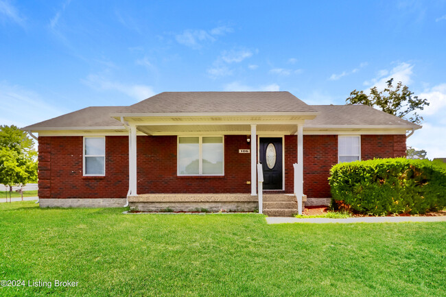 Primary Photo - 106 Drake Dr