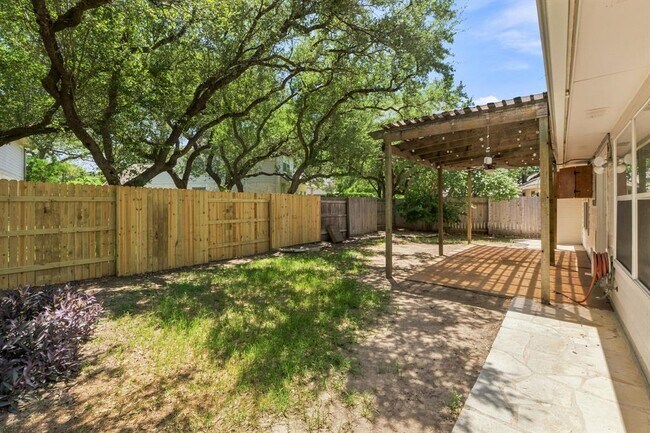 Building Photo - 1310 Brighton Bend Ln