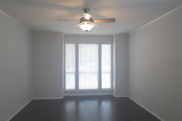 Building Photo - 9212 Regal Oaks Dr